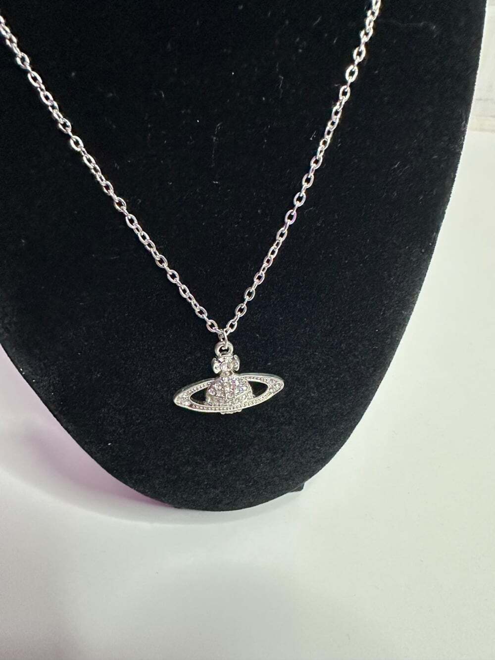Vivienne Westwood Silver Necklace Pendant Authentic W/ Original Packaging - Picture 1 of 6